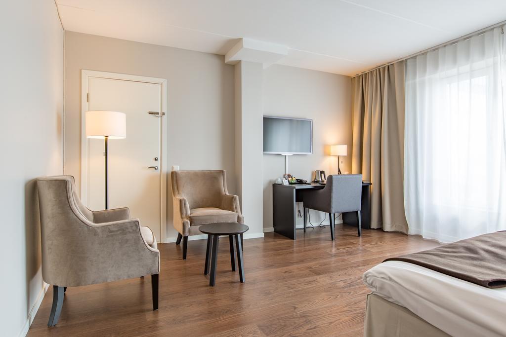 Best Western Plus Hotel Plaza Vasteras Bagian luar foto