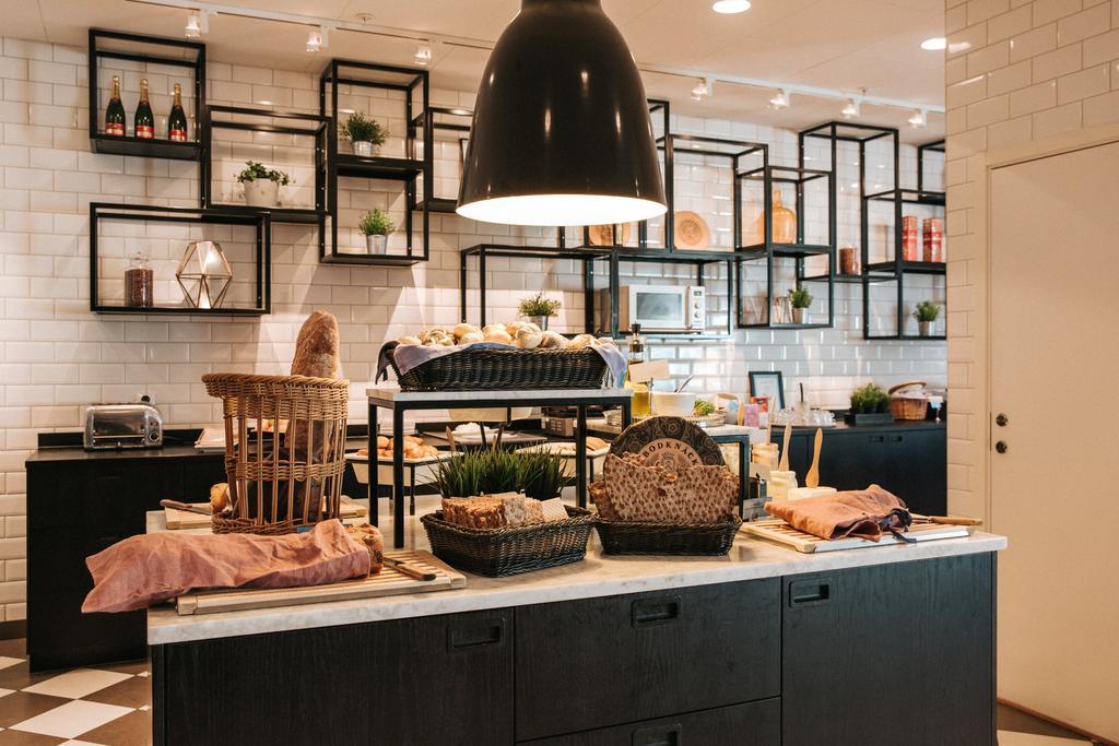 Best Western Plus Hotel Plaza Vasteras Bagian luar foto